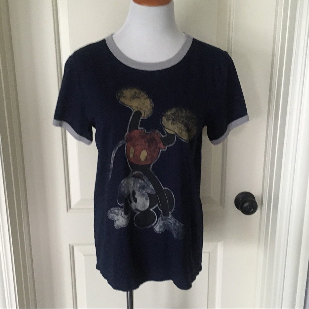 Disney Mickey Mouse t shirt! Like new!